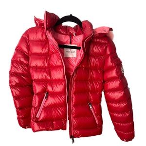Gorgeous candy apple red Moncler puffer❤️ such a beautiful statement piece✨
